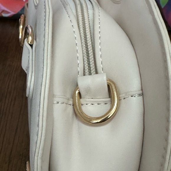 Violin off white Shaped Bag Crossbody or Messenger Bag Sling Bag with Dust bug - Picture 13 of 15